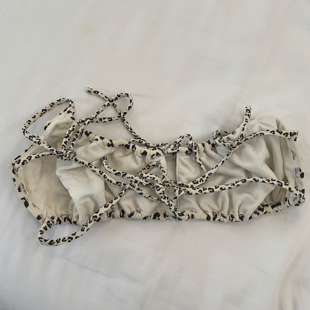 Abercrombie & Fitch Animal Print Cinched Bralette & Tie High Waist Bottoms Set - Picture 9 of 11